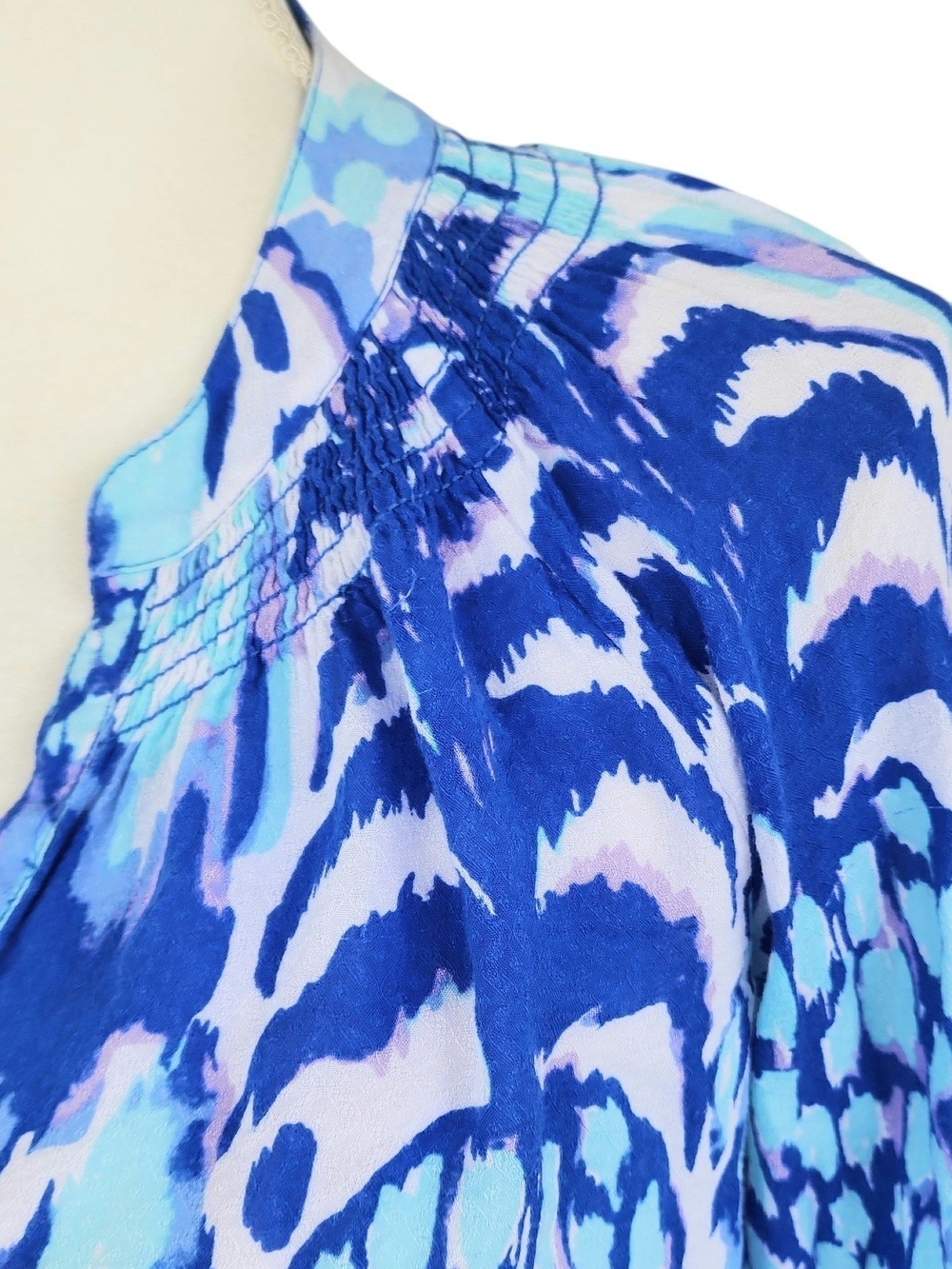 Lilly Pulitzer Blue Pineapple-Print V-Neck Blouse - Picture 7 of 11